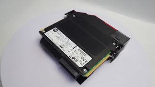 Màn hình sản phẩm Bộ điều khiển an toàn công nghiệp Allen-Bradley 1756-L8SP