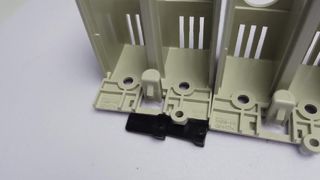 Nắp đầu cực lớn Mitsubishi TCL-05SV2 W75 2 cực | Phụ Kiện MCCB NF63-SV NF32-SV Mới Có Hàng